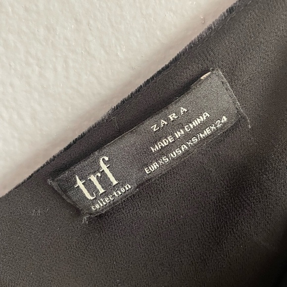 Zara trf velvet animal print v-neck spaghetti straps mini dress. Size X-Small - Picture 5 of 6